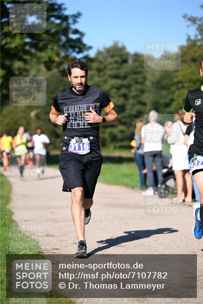 22.09.2024 - 32. Volkslauf durch das schöne Alstertal Dr. Thomas Lammeyer http://msf.ph/oto/7107782 22.09.2024 10:34:43 Laufen 731, 3116, 137 meine-sportfotos.de