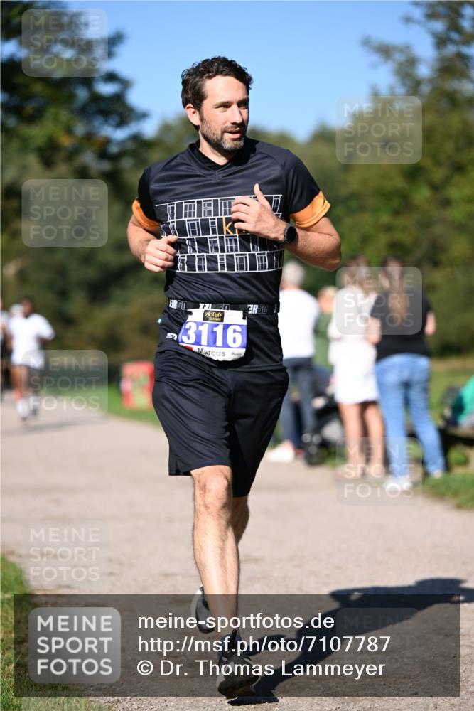 22.09.2024 - 32. Volkslauf durch das schöne Alstertal Dr. Thomas Lammeyer http://msf.ph/oto/7107787 22.09.2024 10:34:44 Laufen 3116 meine-sportfotos.de
