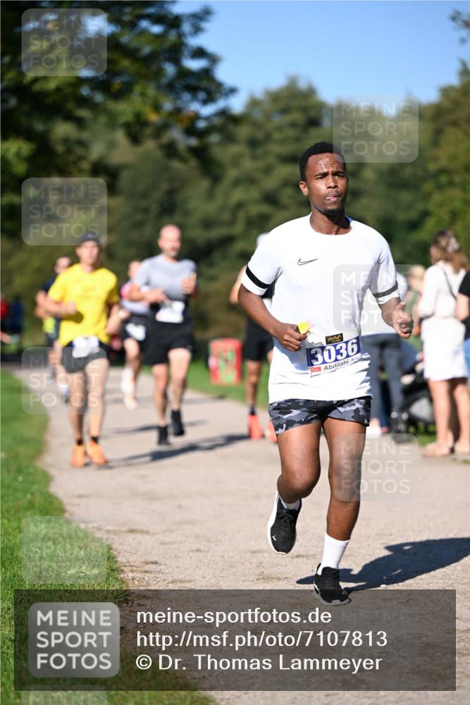 22.09.2024 - 32. Volkslauf durch das schöne Alstertal Dr. Thomas Lammeyer http://msf.ph/oto/7107813 22.09.2024 10:34:50 Laufen 3036 meine-sportfotos.de