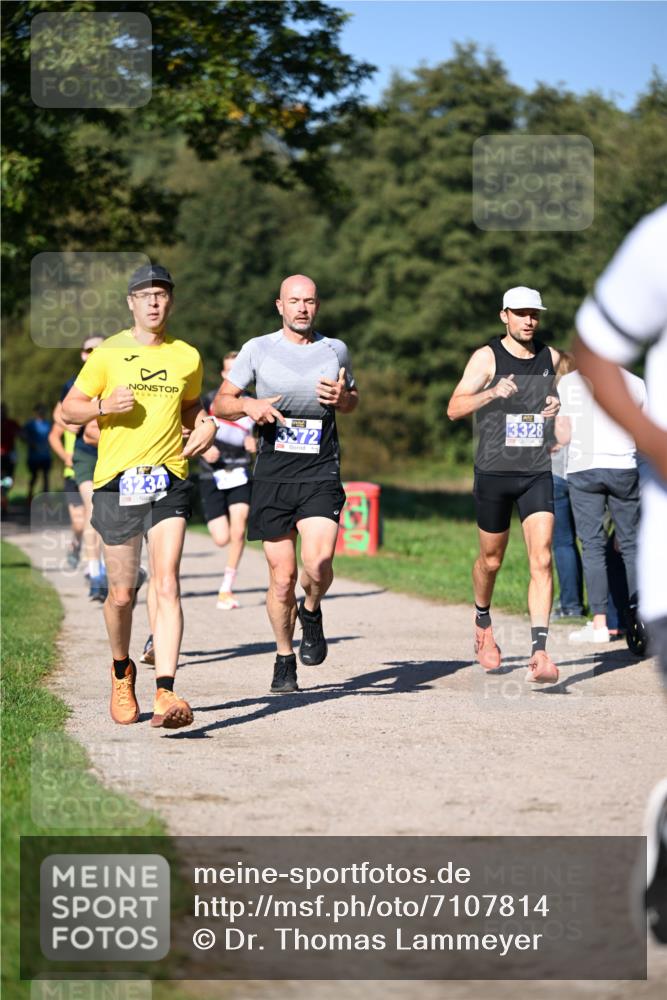 22.09.2024 - 32. Volkslauf durch das schöne Alstertal Dr. Thomas Lammeyer http://msf.ph/oto/7107814 22.09.2024 10:34:50 Laufen 3234, 3272, 13328 meine-sportfotos.de