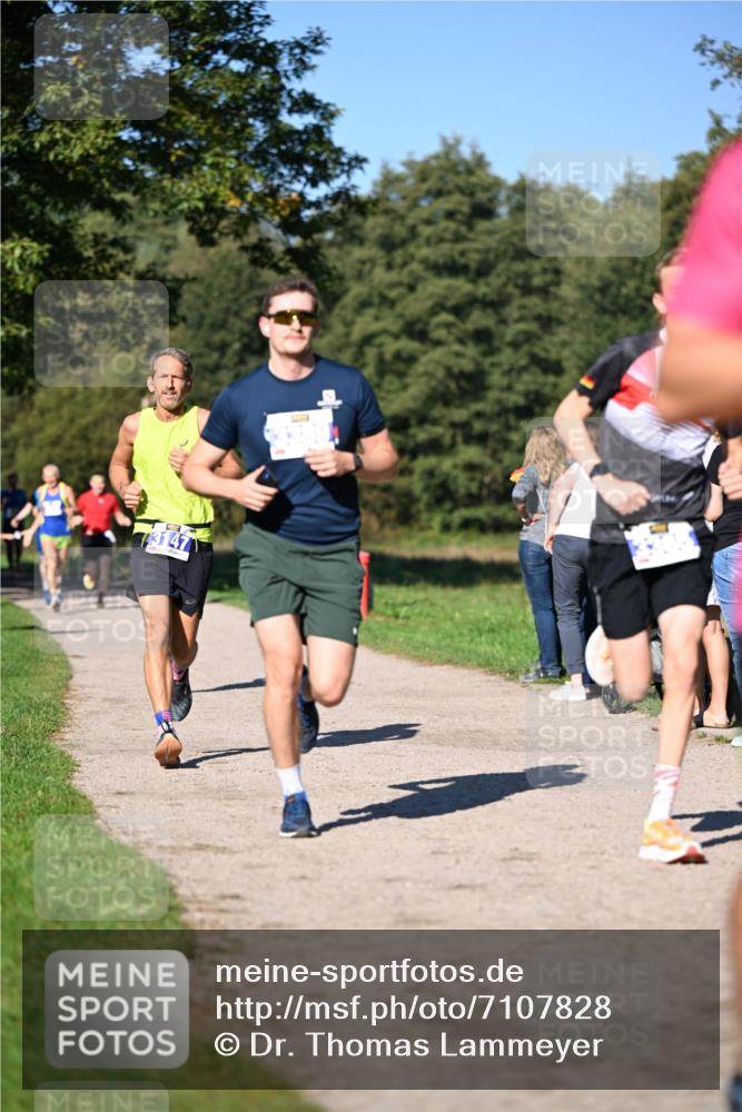 22.09.2024 - 32. Volkslauf durch das schöne Alstertal Dr. Thomas Lammeyer http://msf.ph/oto/7107828 22.09.2024 10:34:54 Laufen  meine-sportfotos.de