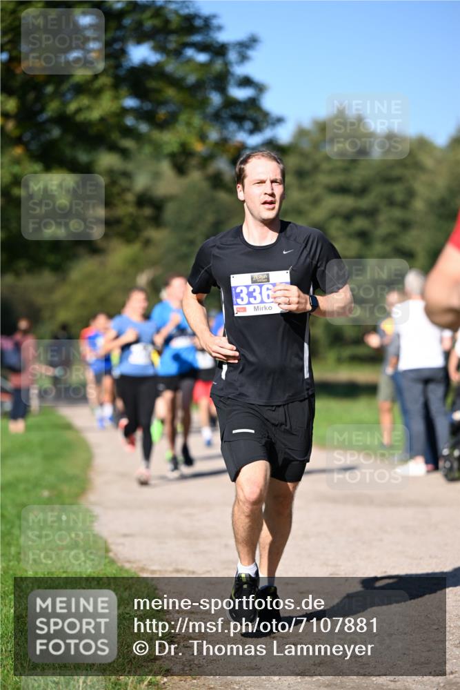 22.09.2024 - 32. Volkslauf durch das schöne Alstertal Dr. Thomas Lammeyer http://msf.ph/oto/7107881 22.09.2024 10:35:05 Laufen 1336 meine-sportfotos.de
