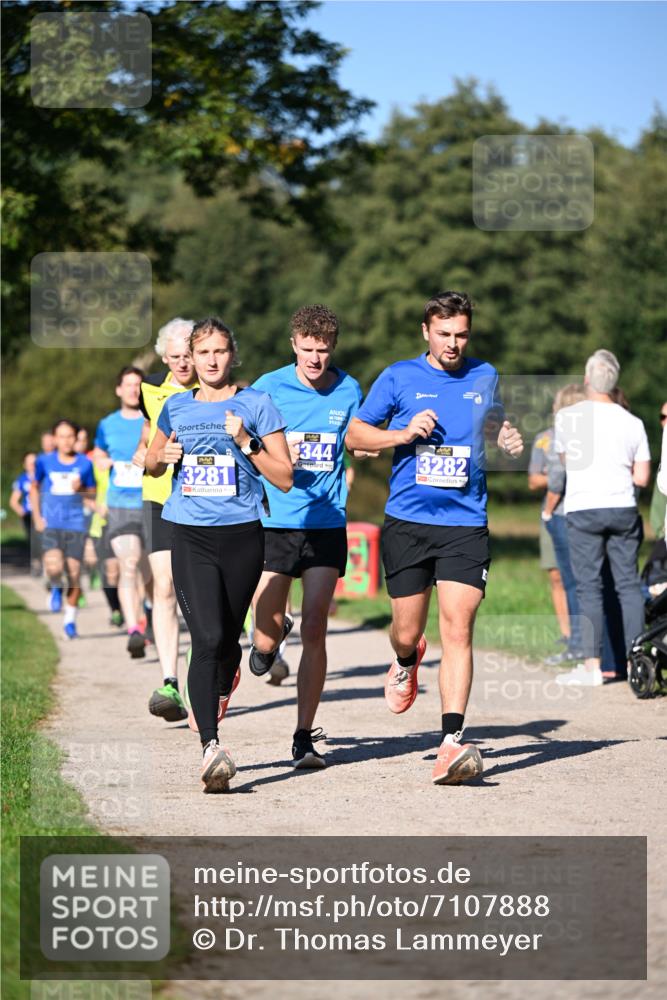 22.09.2024 - 32. Volkslauf durch das schöne Alstertal Dr. Thomas Lammeyer http://msf.ph/oto/7107888 22.09.2024 10:35:07 Laufen 3281, 344, 3282 meine-sportfotos.de