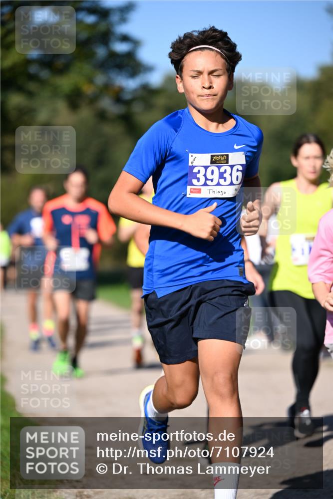 22.09.2024 - 32. Volkslauf durch das schöne Alstertal Dr. Thomas Lammeyer http://msf.ph/oto/7107924 22.09.2024 10:35:13 Laufen 3936 meine-sportfotos.de