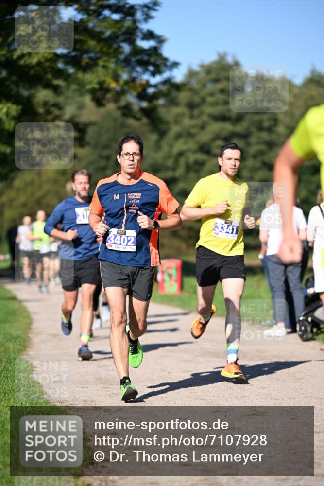 22.09.2024 - 32. Volkslauf durch das schöne Alstertal Dr. Thomas Lammeyer http://msf.ph/oto/7107928 22.09.2024 10:35:14 Laufen 14, 3341, 3402 meine-sportfotos.de