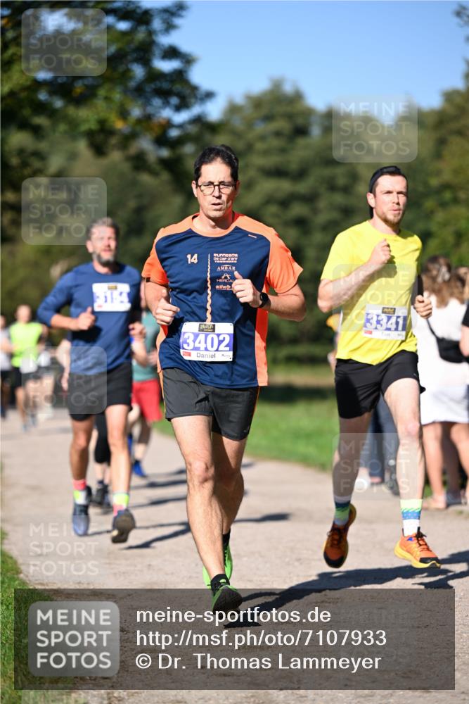 22.09.2024 - 32. Volkslauf durch das schöne Alstertal Dr. Thomas Lammeyer http://msf.ph/oto/7107933 22.09.2024 10:35:15 Laufen 154, 14, 3402, 3341 meine-sportfotos.de