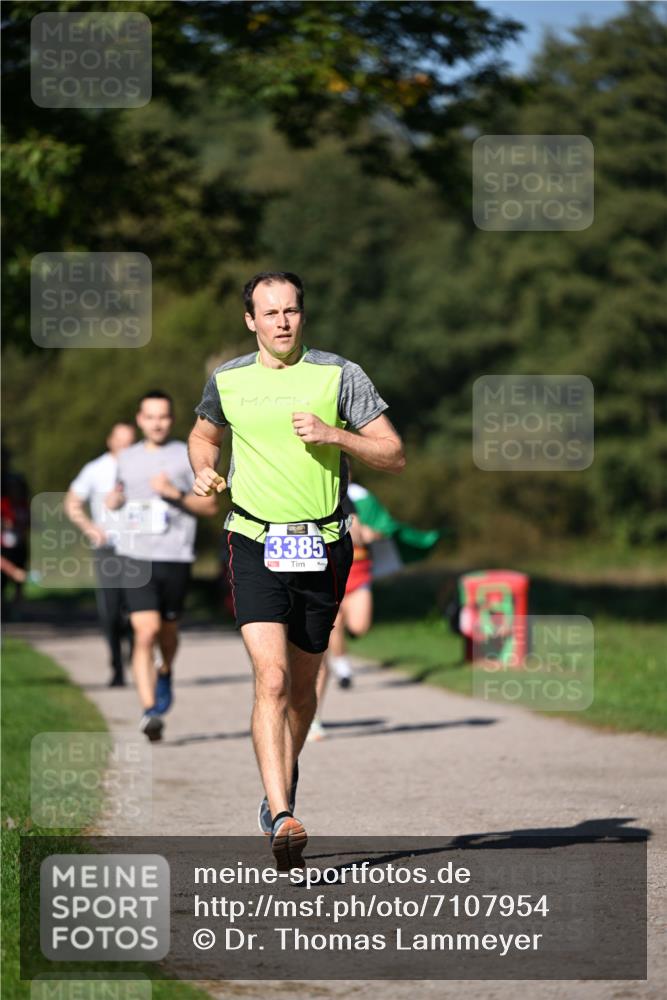 22.09.2024 - 32. Volkslauf durch das schöne Alstertal Dr. Thomas Lammeyer http://msf.ph/oto/7107954 22.09.2024 10:35:20 Laufen 13385 meine-sportfotos.de