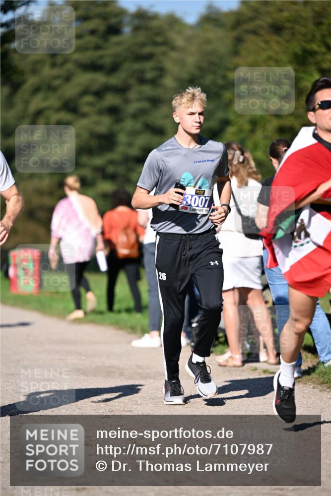 22.09.2024 - 32. Volkslauf durch das schöne Alstertal Dr. Thomas Lammeyer http://msf.ph/oto/7107987 22.09.2024 10:35:27 Laufen 26, 3007 meine-sportfotos.de