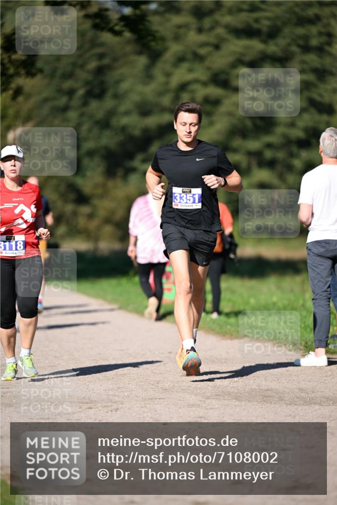 22.09.2024 - 32. Volkslauf durch das schöne Alstertal Dr. Thomas Lammeyer http://msf.ph/oto/7108002 22.09.2024 10:35:31 Laufen 3118, 3351 meine-sportfotos.de