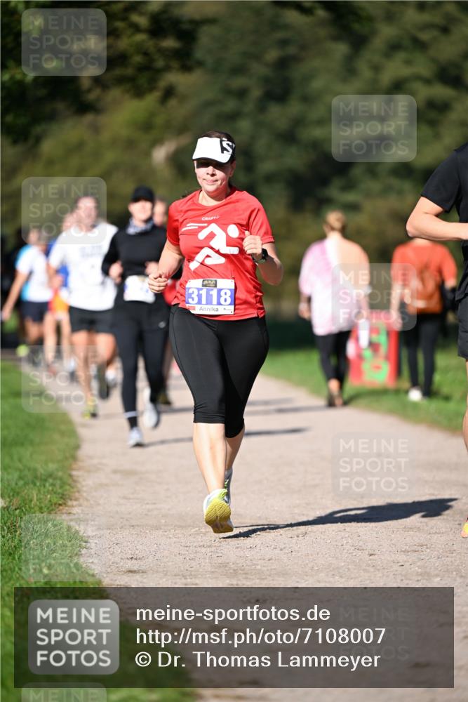 22.09.2024 - 32. Volkslauf durch das schöne Alstertal Dr. Thomas Lammeyer http://msf.ph/oto/7108007 22.09.2024 10:35:32 Laufen 3118 meine-sportfotos.de