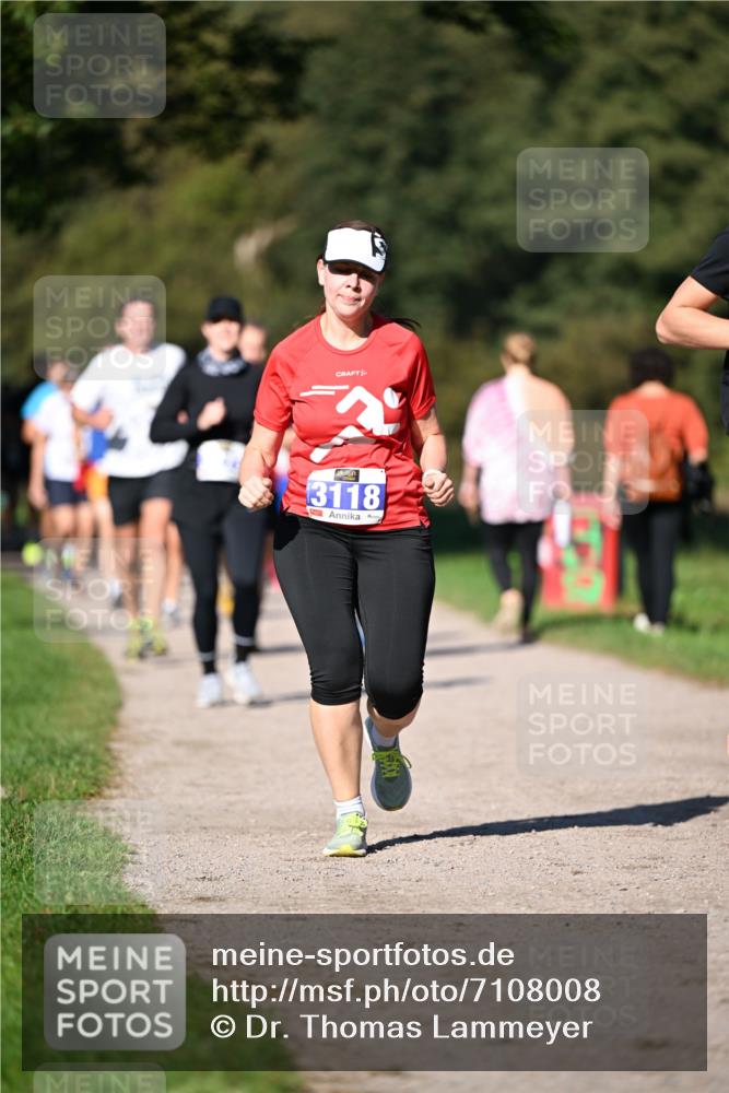 22.09.2024 - 32. Volkslauf durch das schöne Alstertal Dr. Thomas Lammeyer http://msf.ph/oto/7108008 22.09.2024 10:35:32 Laufen 3118 meine-sportfotos.de