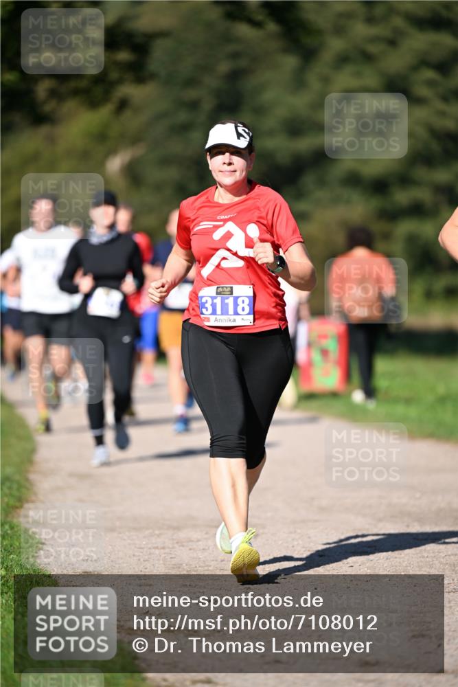 22.09.2024 - 32. Volkslauf durch das schöne Alstertal Dr. Thomas Lammeyer http://msf.ph/oto/7108012 22.09.2024 10:35:33 Laufen 3118 meine-sportfotos.de