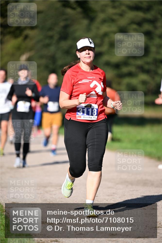 22.09.2024 - 32. Volkslauf durch das schöne Alstertal Dr. Thomas Lammeyer http://msf.ph/oto/7108015 22.09.2024 10:35:33 Laufen 3118 meine-sportfotos.de