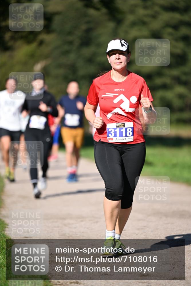 22.09.2024 - 32. Volkslauf durch das schöne Alstertal Dr. Thomas Lammeyer http://msf.ph/oto/7108016 22.09.2024 10:35:33 Laufen 3118 meine-sportfotos.de