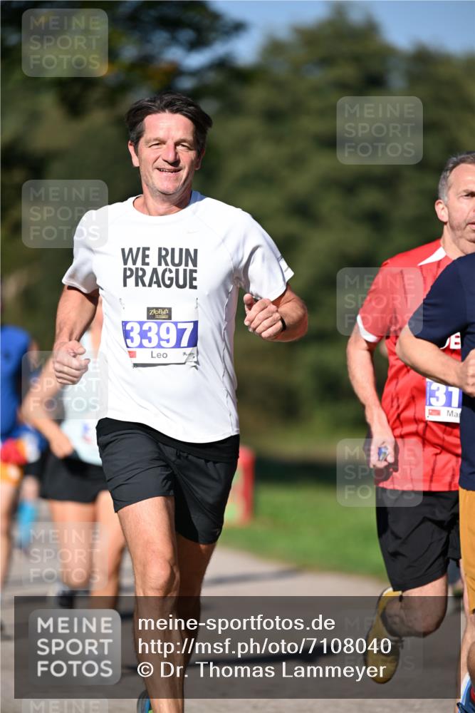 22.09.2024 - 32. Volkslauf durch das schöne Alstertal Dr. Thomas Lammeyer http://msf.ph/oto/7108040 22.09.2024 10:35:39 Laufen 3397, 31 meine-sportfotos.de