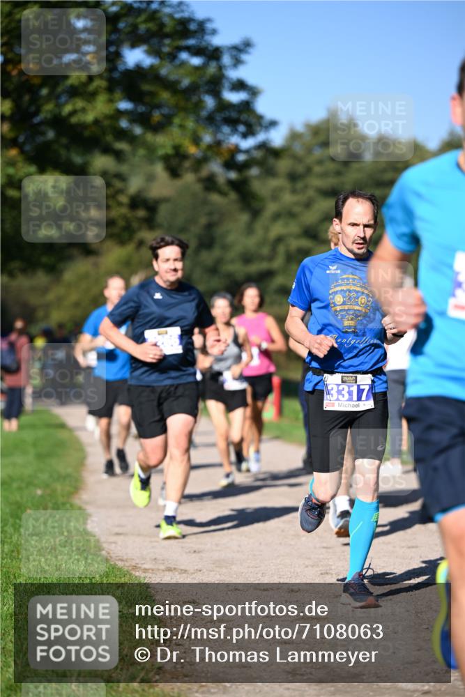 22.09.2024 - 32. Volkslauf durch das schöne Alstertal Dr. Thomas Lammeyer http://msf.ph/oto/7108063 22.09.2024 10:35:45 Laufen 3317 meine-sportfotos.de