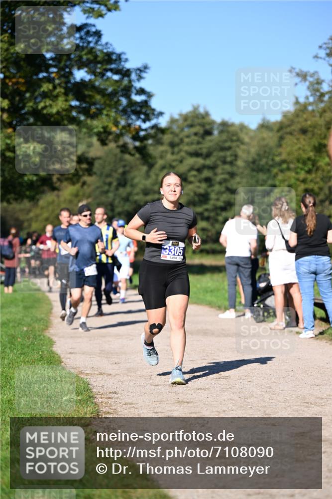 22.09.2024 - 32. Volkslauf durch das schöne Alstertal Dr. Thomas Lammeyer http://msf.ph/oto/7108090 22.09.2024 10:35:54 Laufen 3305 meine-sportfotos.de