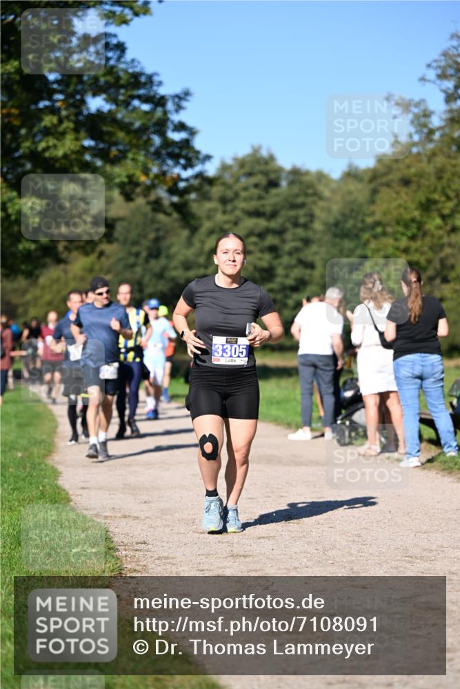 22.09.2024 - 32. Volkslauf durch das schöne Alstertal Dr. Thomas Lammeyer http://msf.ph/oto/7108091 22.09.2024 10:35:54 Laufen 3305 meine-sportfotos.de