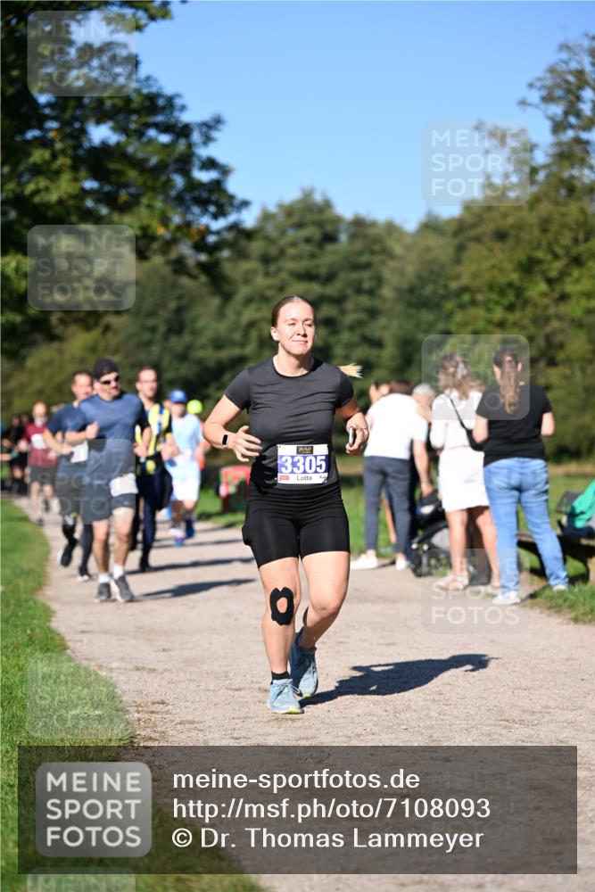 22.09.2024 - 32. Volkslauf durch das schöne Alstertal Dr. Thomas Lammeyer http://msf.ph/oto/7108093 22.09.2024 10:35:54 Laufen 3305 meine-sportfotos.de