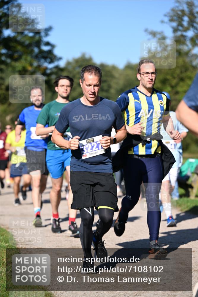 22.09.2024 - 32. Volkslauf durch das schöne Alstertal Dr. Thomas Lammeyer http://msf.ph/oto/7108102 22.09.2024 10:35:58 Laufen 3227 meine-sportfotos.de
