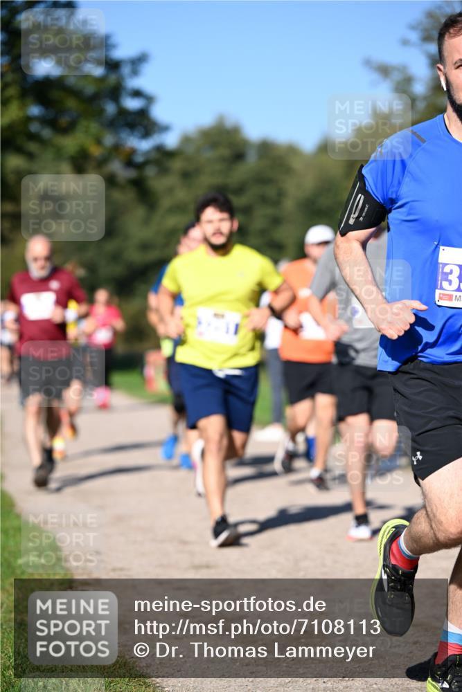 22.09.2024 - 32. Volkslauf durch das schöne Alstertal Dr. Thomas Lammeyer http://msf.ph/oto/7108113 22.09.2024 10:36:00 Laufen 13 meine-sportfotos.de