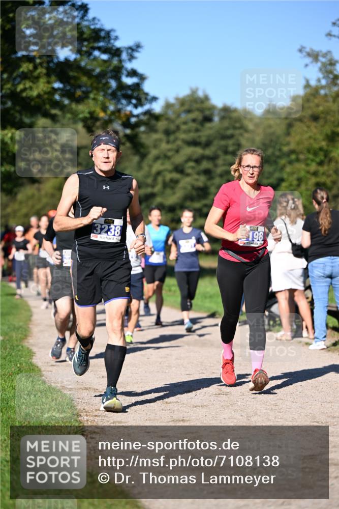 22.09.2024 - 32. Volkslauf durch das schöne Alstertal Dr. Thomas Lammeyer http://msf.ph/oto/7108138 22.09.2024 10:36:07 Laufen  meine-sportfotos.de
