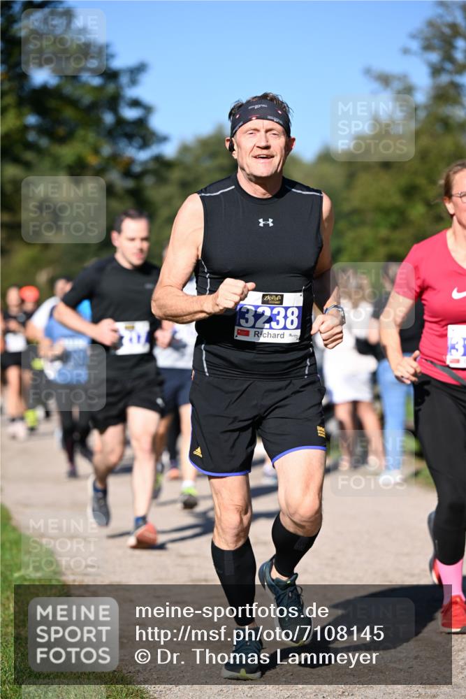 22.09.2024 - 32. Volkslauf durch das schöne Alstertal Dr. Thomas Lammeyer http://msf.ph/oto/7108145 22.09.2024 10:36:08 Laufen 3238 meine-sportfotos.de