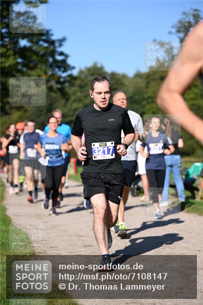 22.09.2024 - 32. Volkslauf durch das schöne Alstertal Dr. Thomas Lammeyer http://msf.ph/oto/7108147 22.09.2024 10:36:09 Laufen 3217 meine-sportfotos.de