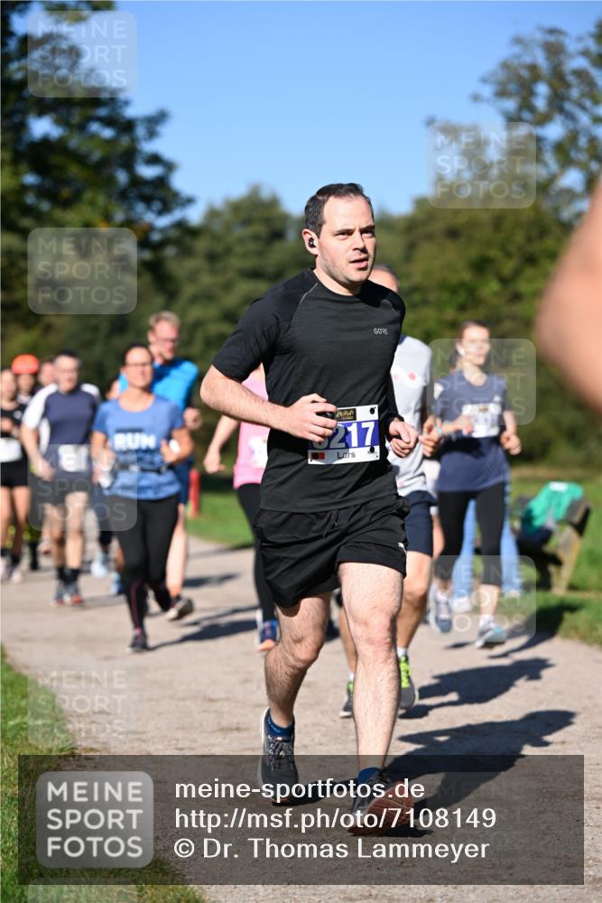 22.09.2024 - 32. Volkslauf durch das schöne Alstertal Dr. Thomas Lammeyer http://msf.ph/oto/7108149 22.09.2024 10:36:09 Laufen 217 meine-sportfotos.de