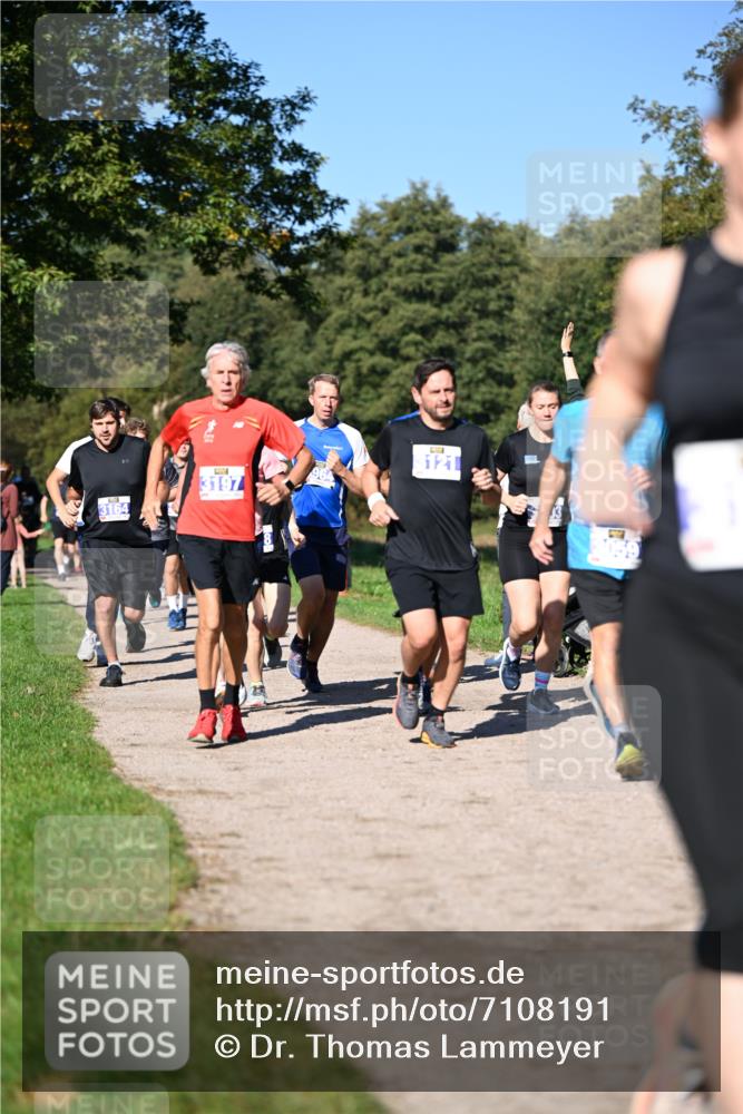 22.09.2024 - 32. Volkslauf durch das schöne Alstertal Dr. Thomas Lammeyer http://msf.ph/oto/7108191 22.09.2024 10:36:18 Laufen 3164, 3197, 121 meine-sportfotos.de