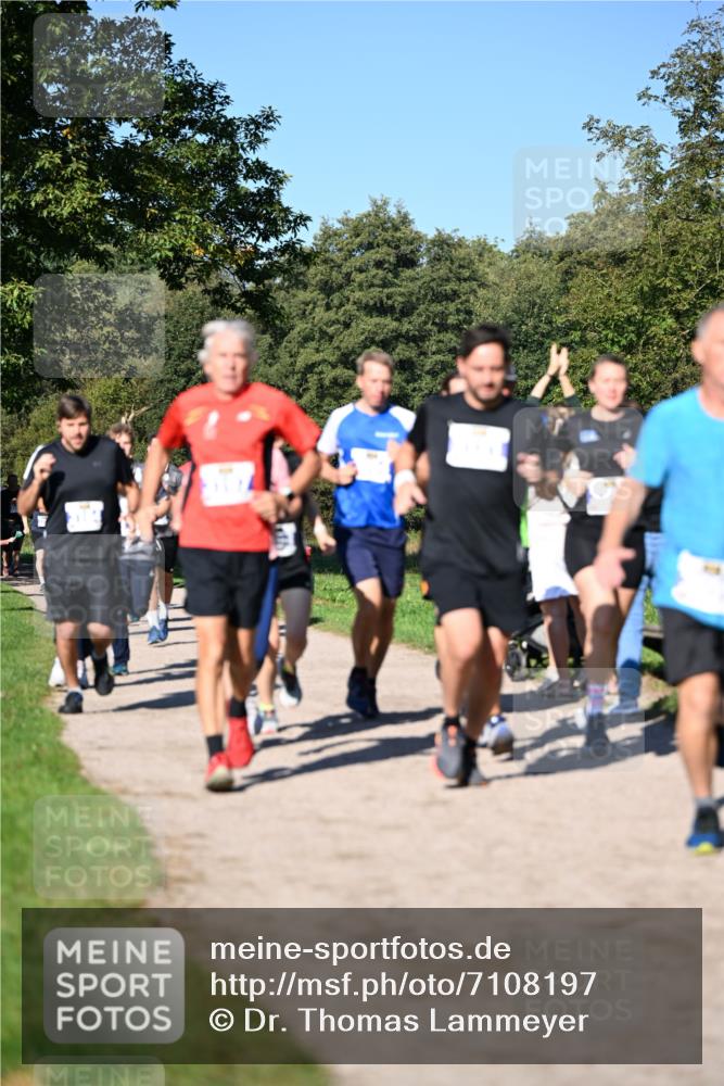 22.09.2024 - 32. Volkslauf durch das schöne Alstertal Dr. Thomas Lammeyer http://msf.ph/oto/7108197 22.09.2024 10:36:19 Laufen  meine-sportfotos.de