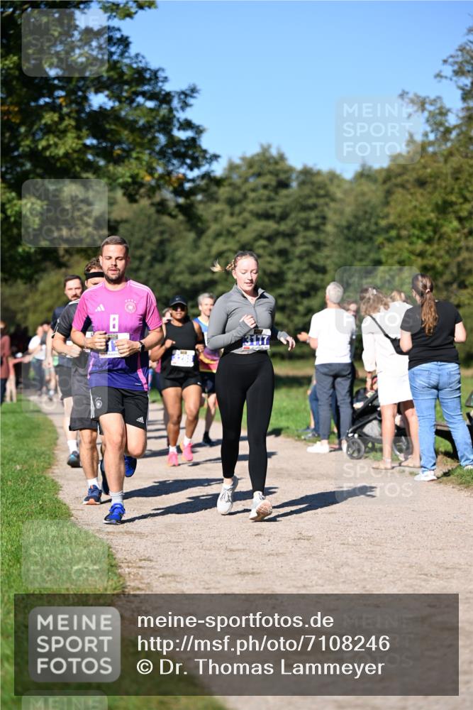 22.09.2024 - 32. Volkslauf durch das schöne Alstertal Dr. Thomas Lammeyer http://msf.ph/oto/7108246 22.09.2024 10:36:28 Laufen  meine-sportfotos.de