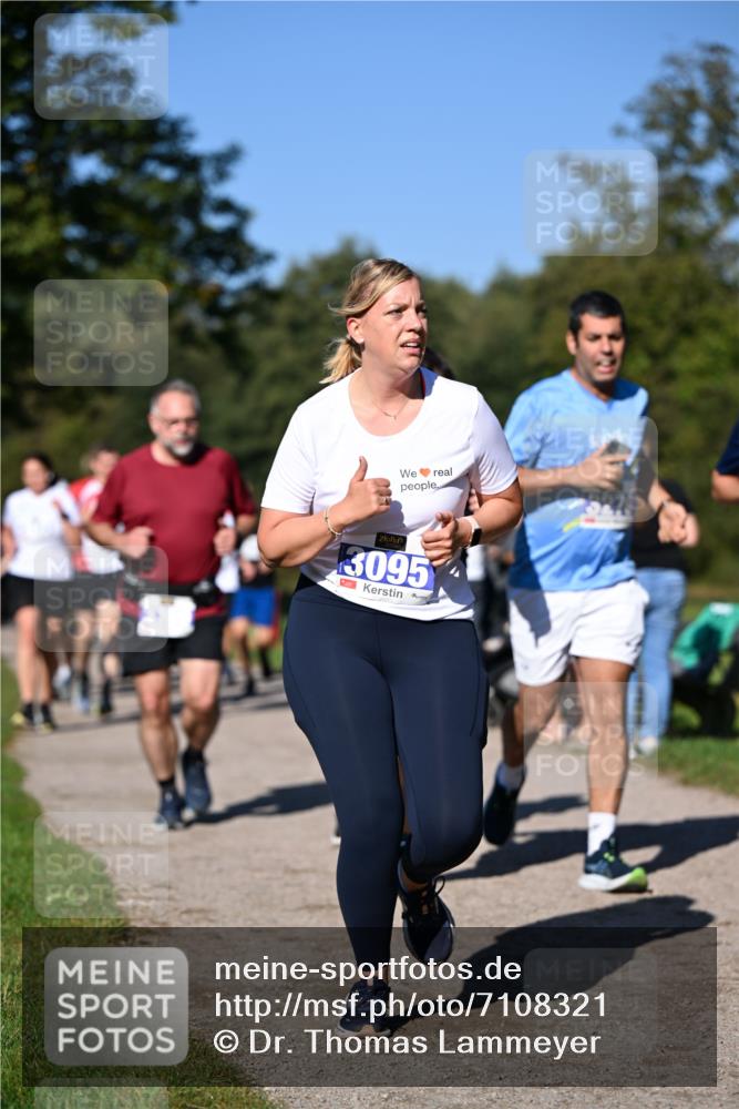 22.09.2024 - 32. Volkslauf durch das schöne Alstertal Dr. Thomas Lammeyer http://msf.ph/oto/7108321 22.09.2024 10:36:43 Laufen 3095 meine-sportfotos.de