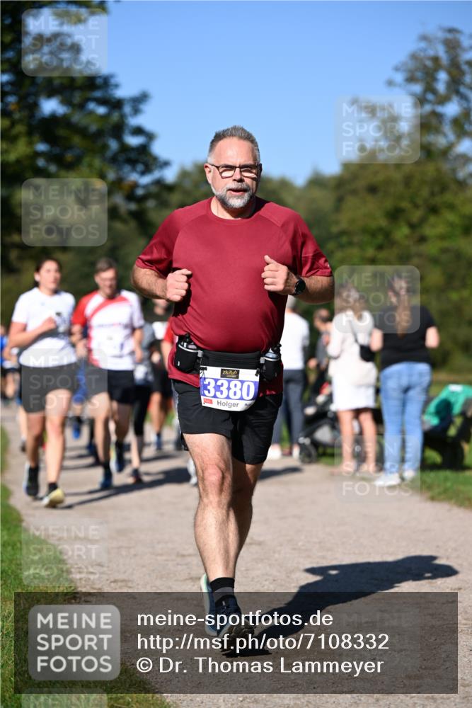 22.09.2024 - 32. Volkslauf durch das schöne Alstertal Dr. Thomas Lammeyer http://msf.ph/oto/7108332 22.09.2024 10:36:45 Laufen 3380 meine-sportfotos.de