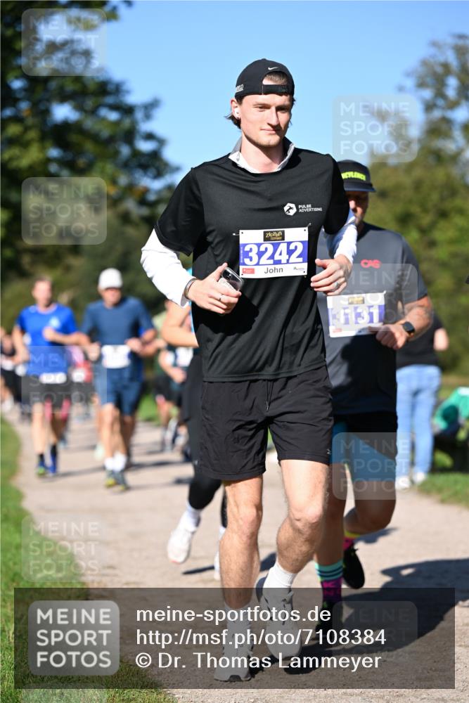 22.09.2024 - 32. Volkslauf durch das schöne Alstertal Dr. Thomas Lammeyer http://msf.ph/oto/7108384 22.09.2024 10:36:54 Laufen 3242, 3131 meine-sportfotos.de