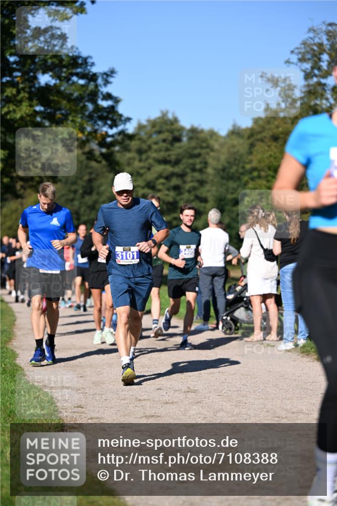 22.09.2024 - 32. Volkslauf durch das schöne Alstertal Dr. Thomas Lammeyer http://msf.ph/oto/7108388 22.09.2024 10:36:56 Laufen 3101, 3405 meine-sportfotos.de