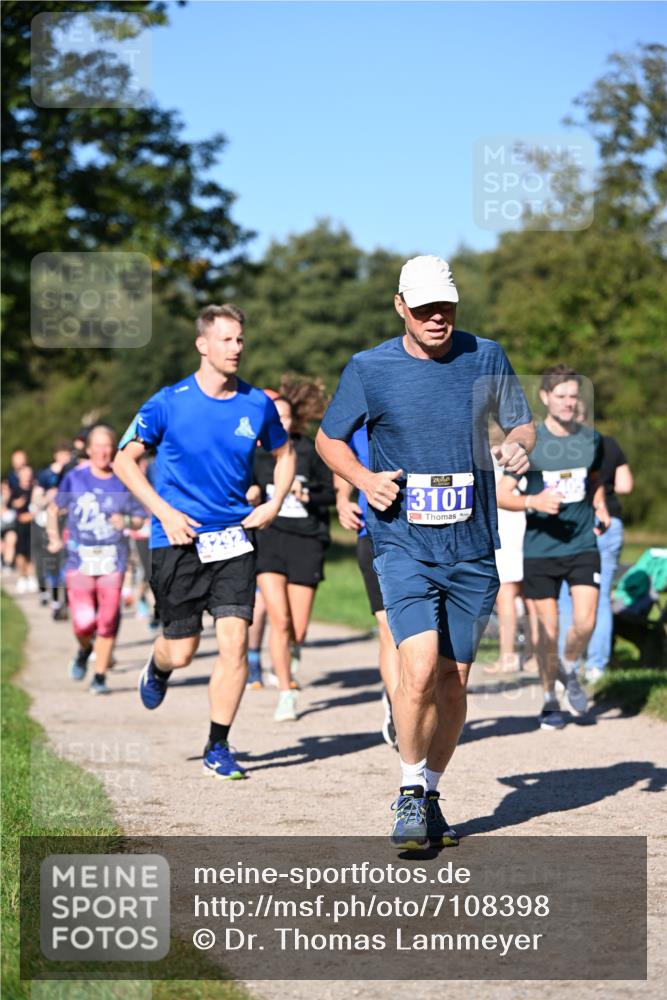 22.09.2024 - 32. Volkslauf durch das schöne Alstertal Dr. Thomas Lammeyer http://msf.ph/oto/7108398 22.09.2024 10:36:57 Laufen 3101 meine-sportfotos.de