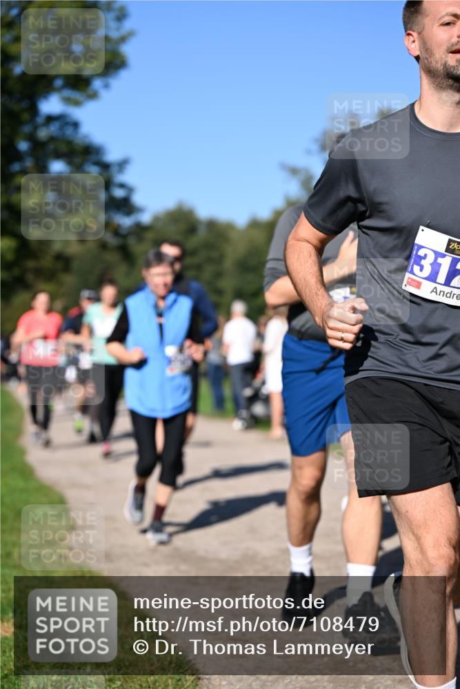 22.09.2024 - 32. Volkslauf durch das schöne Alstertal Dr. Thomas Lammeyer http://msf.ph/oto/7108479 22.09.2024 10:37:17 Laufen 31 meine-sportfotos.de