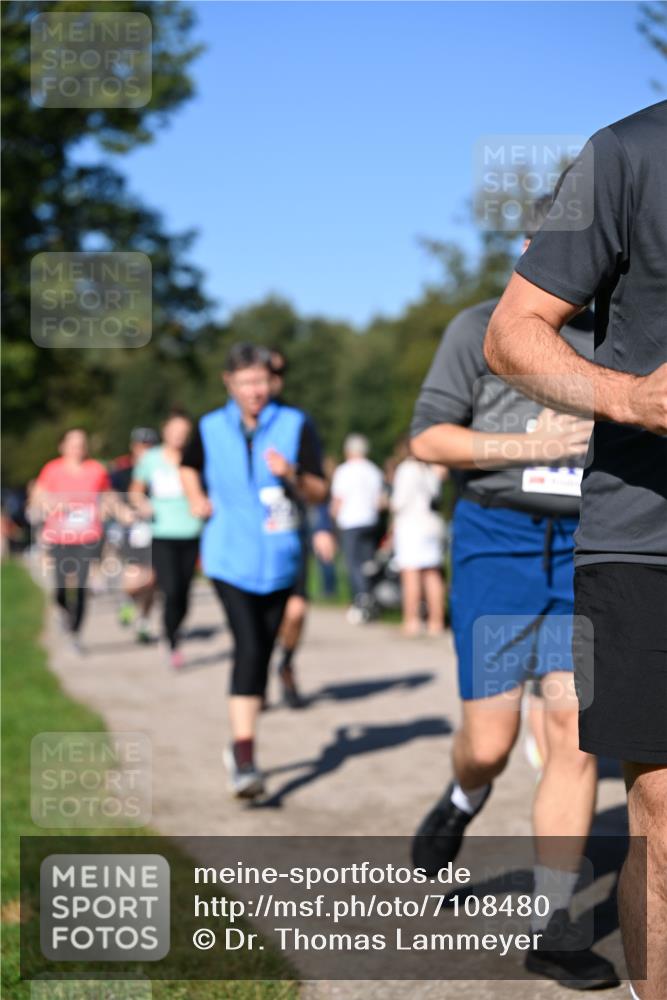 22.09.2024 - 32. Volkslauf durch das schöne Alstertal Dr. Thomas Lammeyer http://msf.ph/oto/7108480 22.09.2024 10:37:17 Laufen  meine-sportfotos.de