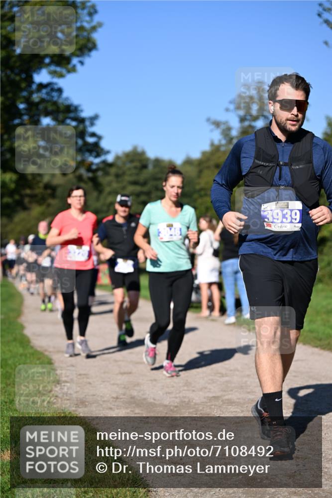 22.09.2024 - 32. Volkslauf durch das schöne Alstertal Dr. Thomas Lammeyer http://msf.ph/oto/7108492 22.09.2024 10:37:19 Laufen 3939 meine-sportfotos.de