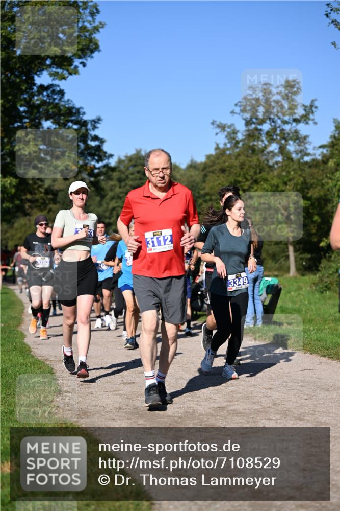 22.09.2024 - 32. Volkslauf durch das schöne Alstertal Dr. Thomas Lammeyer http://msf.ph/oto/7108529 22.09.2024 10:37:27 Laufen 3112, 3349 meine-sportfotos.de
