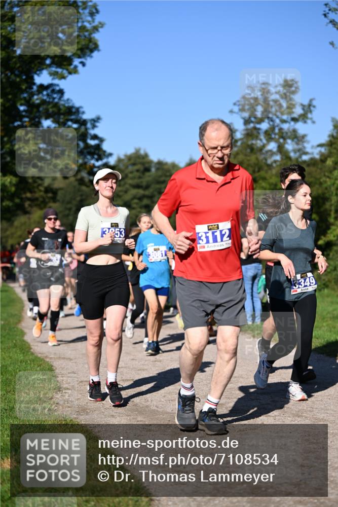 22.09.2024 - 32. Volkslauf durch das schöne Alstertal Dr. Thomas Lammeyer http://msf.ph/oto/7108534 22.09.2024 10:37:28 Laufen 3253, 3081, 3112, 3349 meine-sportfotos.de