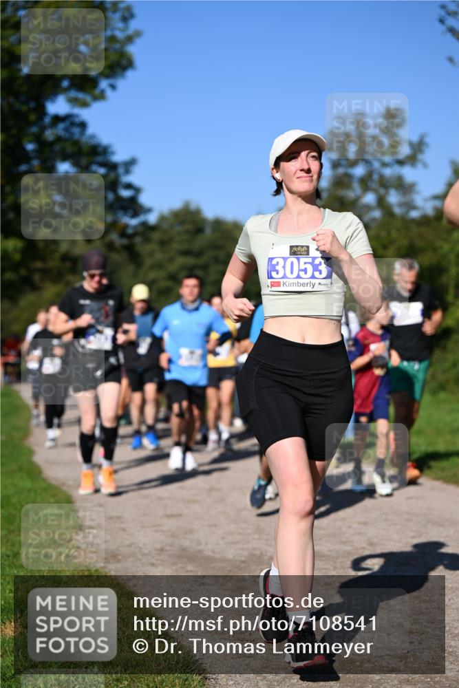 22.09.2024 - 32. Volkslauf durch das schöne Alstertal Dr. Thomas Lammeyer http://msf.ph/oto/7108541 22.09.2024 10:37:29 Laufen 3053 meine-sportfotos.de