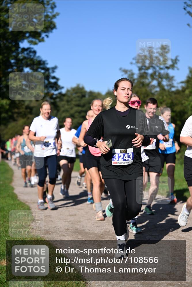 22.09.2024 - 32. Volkslauf durch das schöne Alstertal Dr. Thomas Lammeyer http://msf.ph/oto/7108566 22.09.2024 10:37:34 Laufen 3243 meine-sportfotos.de