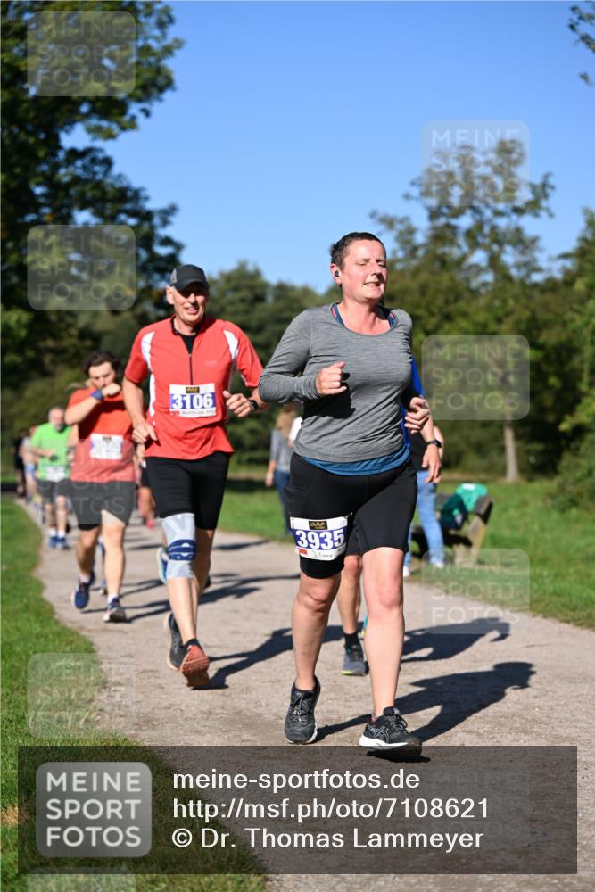 22.09.2024 - 32. Volkslauf durch das schöne Alstertal Dr. Thomas Lammeyer http://msf.ph/oto/7108621 22.09.2024 10:37:44 Laufen 3106, 3935 meine-sportfotos.de