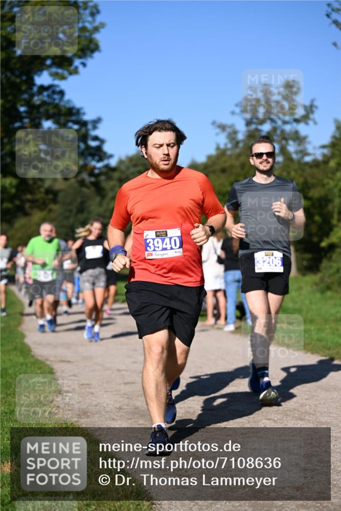 22.09.2024 - 32. Volkslauf durch das schöne Alstertal Dr. Thomas Lammeyer http://msf.ph/oto/7108636 22.09.2024 10:37:47 Laufen 3940, 3206 meine-sportfotos.de