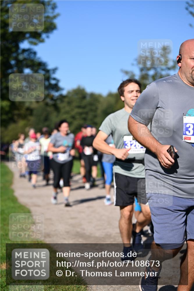 22.09.2024 - 32. Volkslauf durch das schöne Alstertal Dr. Thomas Lammeyer http://msf.ph/oto/7108673 22.09.2024 10:37:53 Laufen 3 meine-sportfotos.de