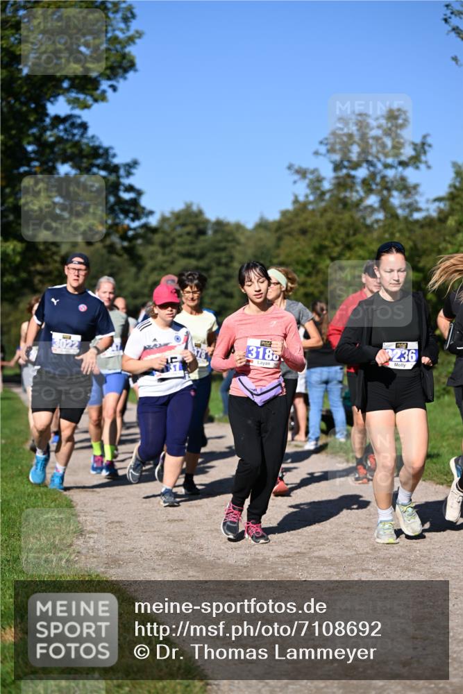 22.09.2024 - 32. Volkslauf durch das schöne Alstertal Dr. Thomas Lammeyer http://msf.ph/oto/7108692 22.09.2024 10:37:56 Laufen 3188, 236 meine-sportfotos.de