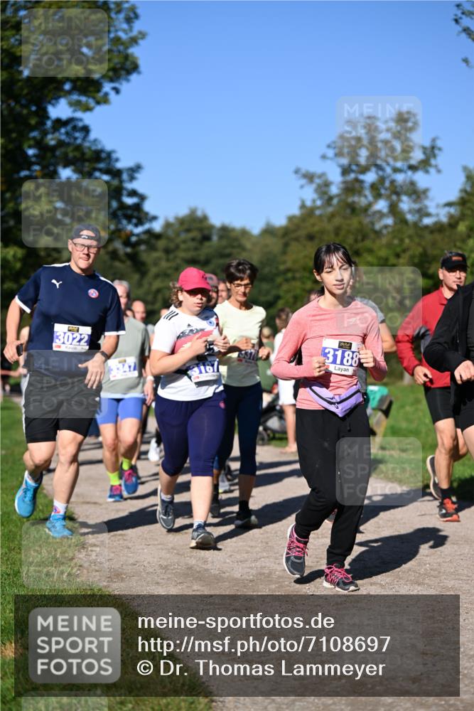 22.09.2024 - 32. Volkslauf durch das schöne Alstertal Dr. Thomas Lammeyer http://msf.ph/oto/7108697 22.09.2024 10:37:57 Laufen 3022, 3188 meine-sportfotos.de