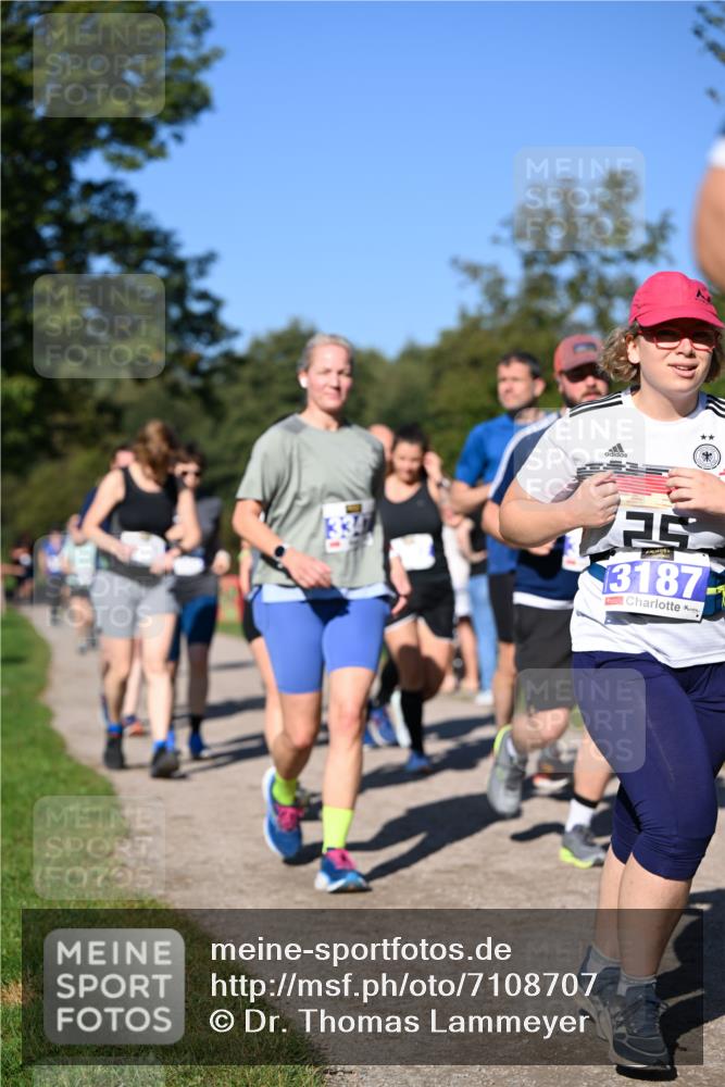 22.09.2024 - 32. Volkslauf durch das schöne Alstertal Dr. Thomas Lammeyer http://msf.ph/oto/7108707 22.09.2024 10:37:59 Laufen 3187 meine-sportfotos.de
